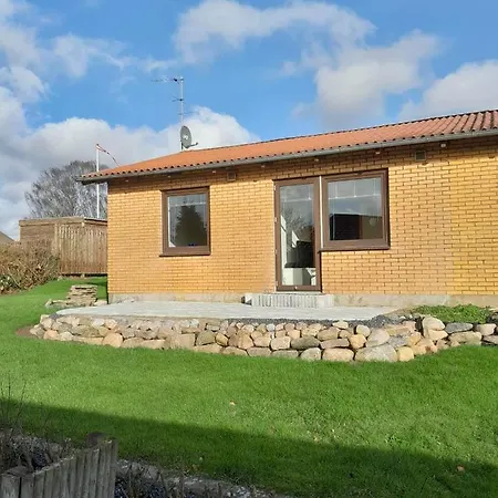 2 Bedroom, 1 Bath